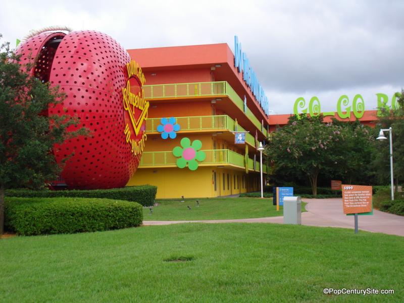 60s Yo Yo Staircase and Building
